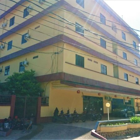 Hotel Pelita Terang Нагоя Екстериор снимка