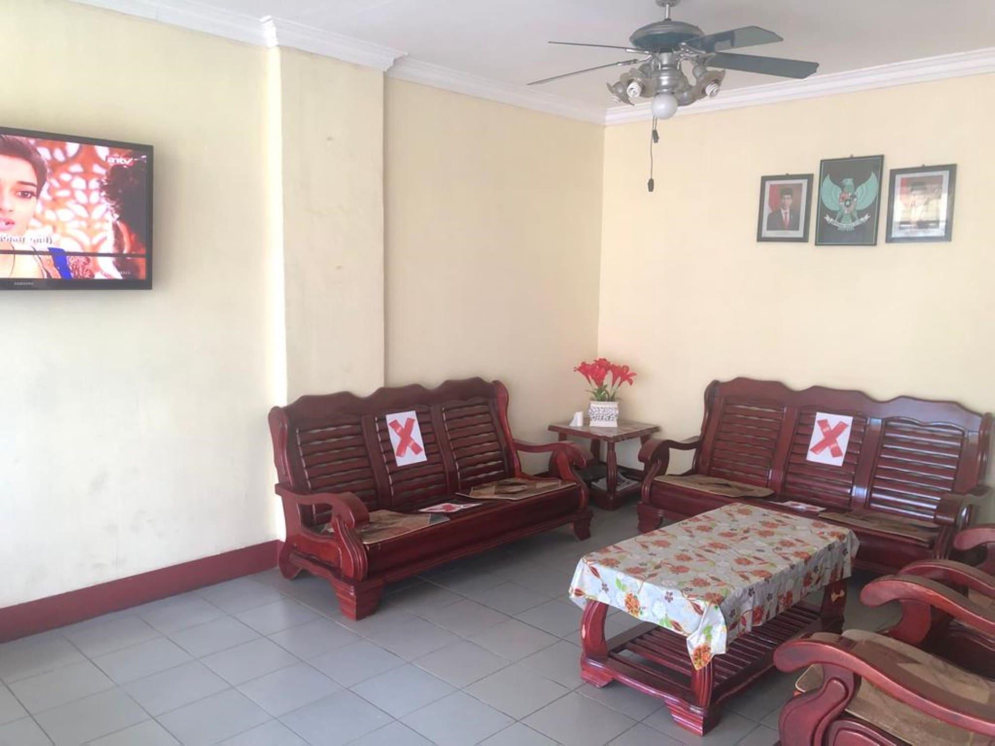 Hotel Pelita Terang Нагоя Екстериор снимка